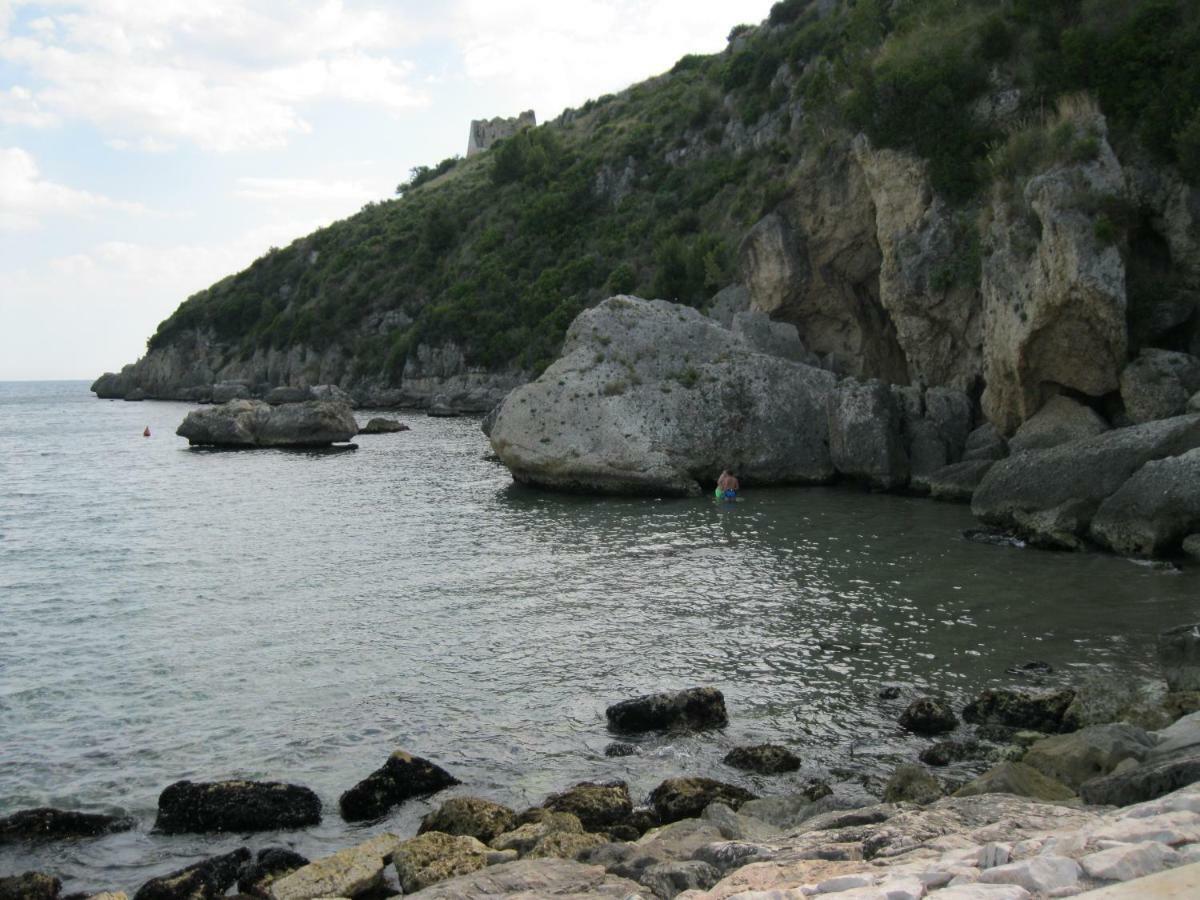 "Il Nespolo" Villa Scauri  Luaran gambar