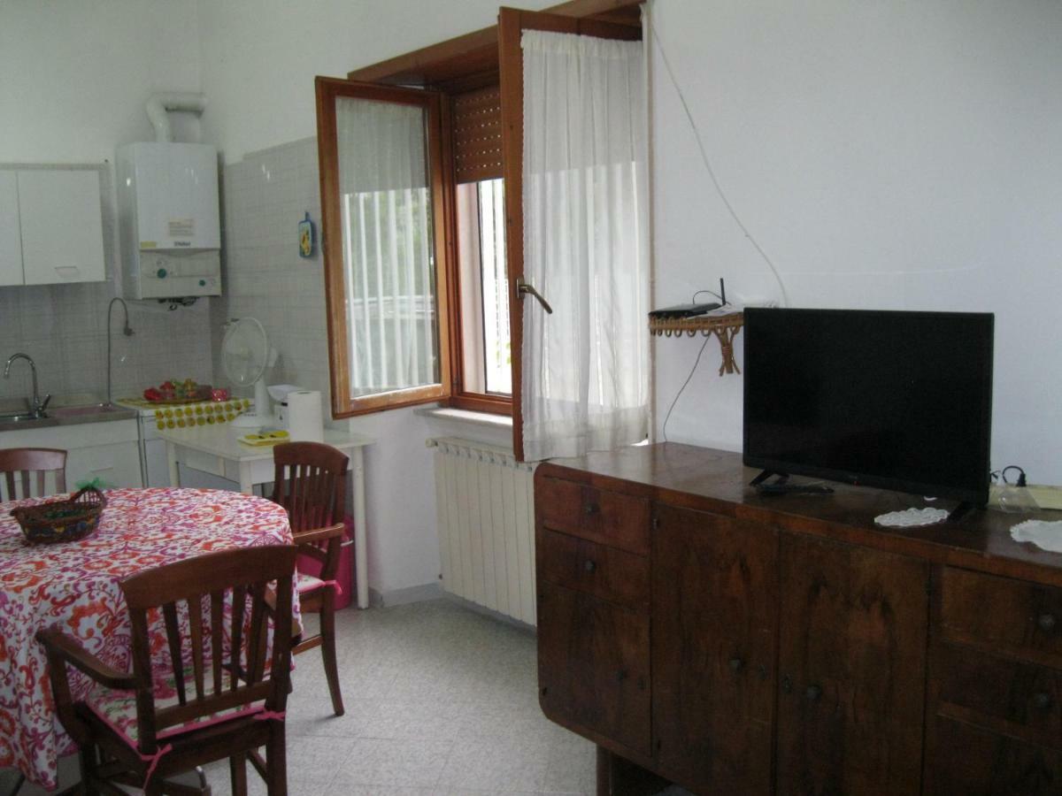 "Il Nespolo" Villa Scauri  Luaran gambar